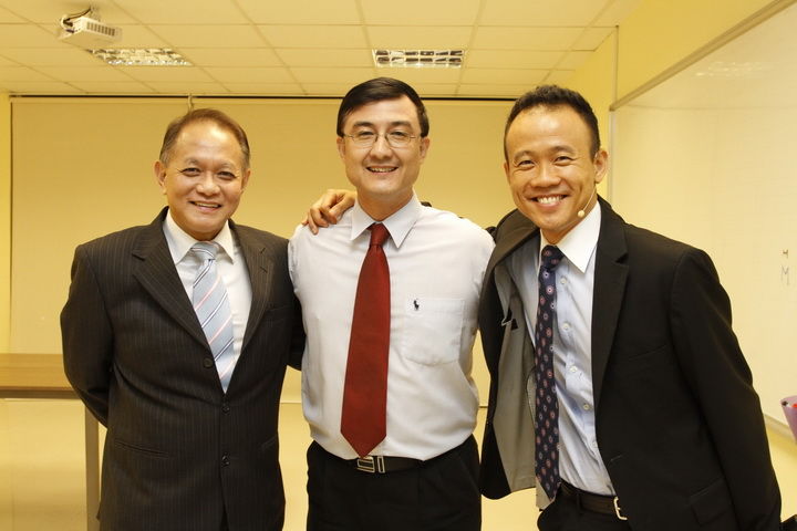 Warren Eng - Hiệu trưởng Học viện ERC Việt Nam